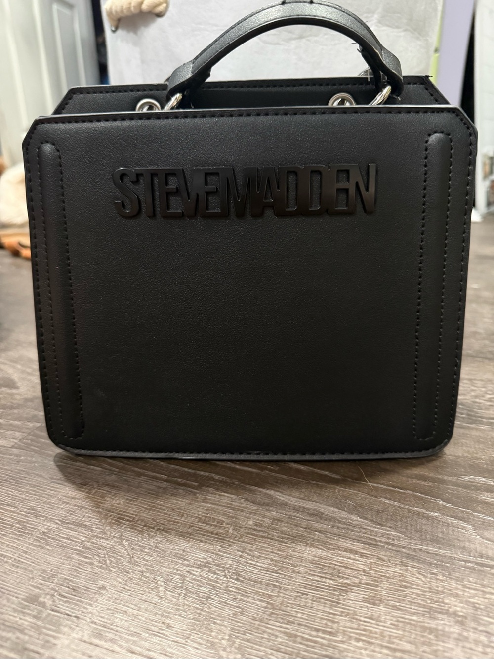 Steve Madden Black Structured Top-Handle Evelyn bag - Picture 1 of 10